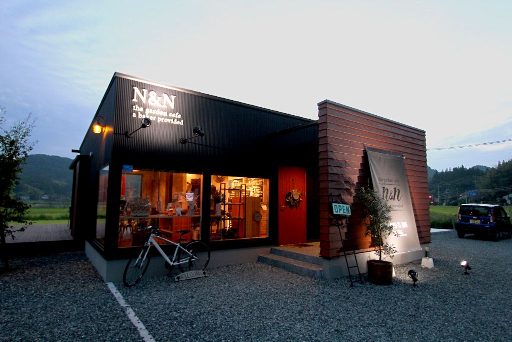 パン食人 店舗兼工房